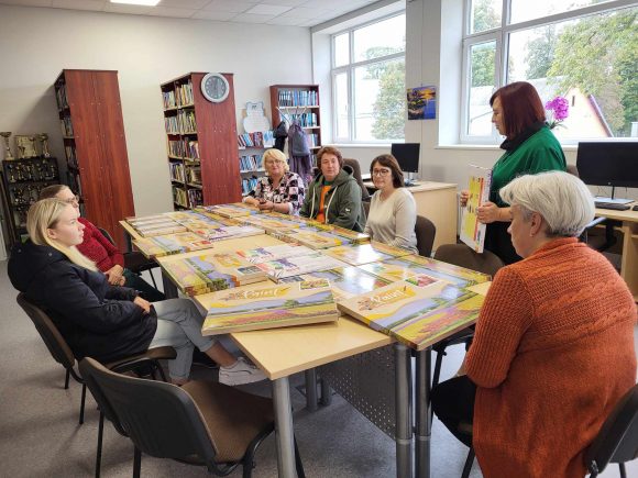 Kantaučių kaimo bibliotekoje – spalvinimo pagal skaičius užsiėmimai
