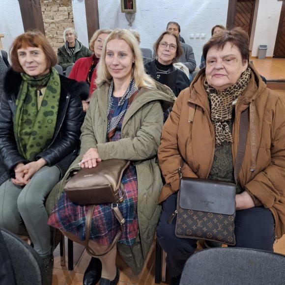 „Pilaitės“ išvyka į konferenciją apie žemaičių menininkus