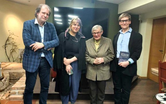 V. Daujotytės knygos „Kai rašai, nebijai“ sutiktuvės Plungės viešojoje bibliotekoje