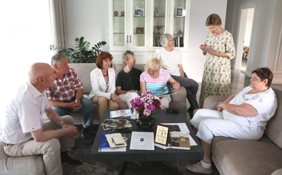 733471935_1004550612175814_1210547171814165190_n Klubo „Pilaitė“ vasaros susitikimas Pocių sodyboje: gyvoji istorija ir jautrūs prisiminimai